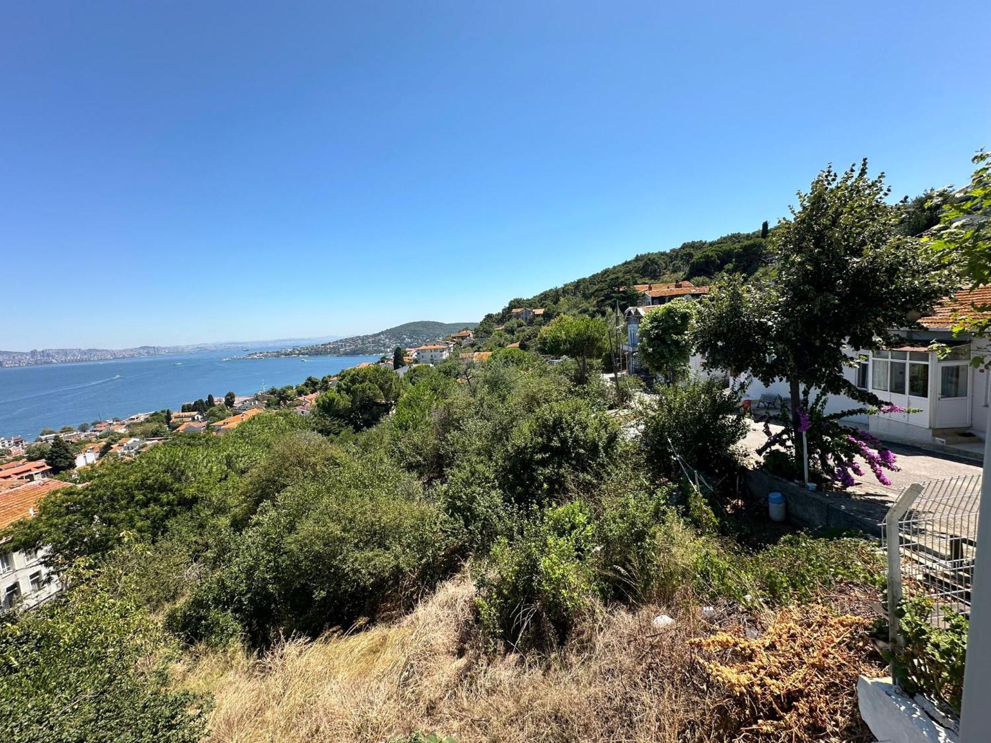 Manzaraada Tepe Heybeliada